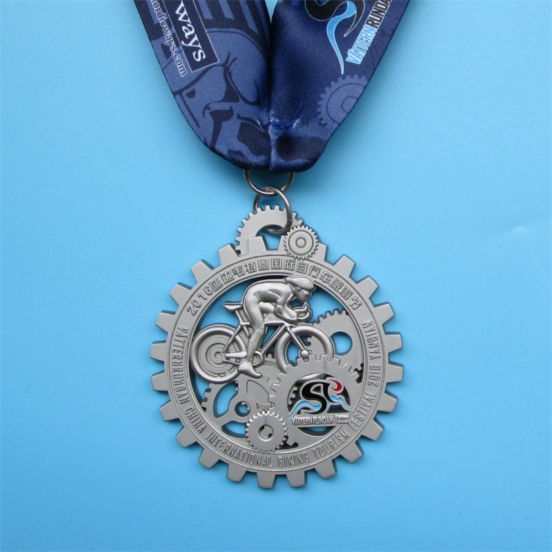 Collier médaillon personnalisé Médailles de cycle 3D Médailles stéréoscopiques 3D