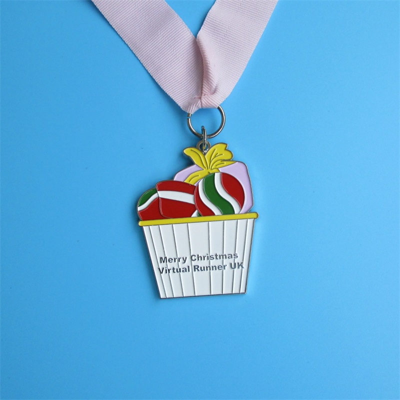 Médailles de métal scintillantes personnalisées Médaille sportive de course virtuelle