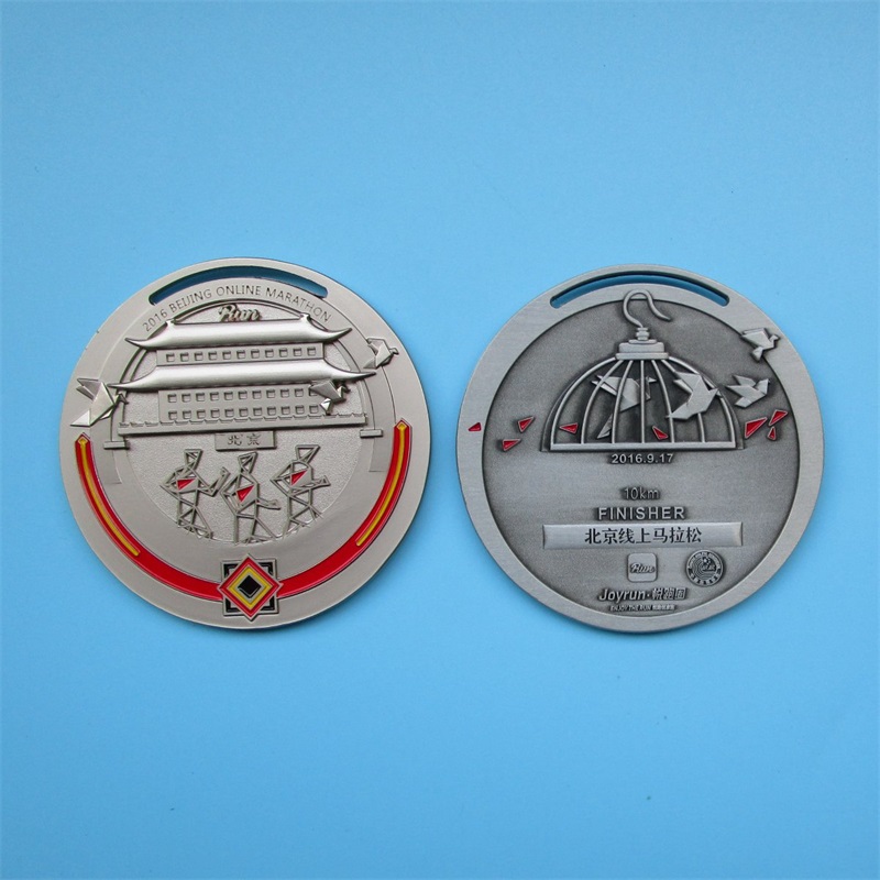 Logo personnalisé Design antique 3D Metal Médaille colorée Médaille Médailles Finistes 2016