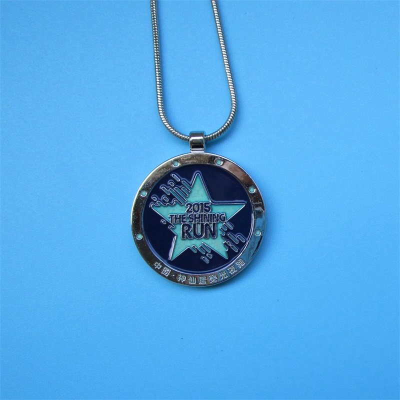 Design de mode Collier d'honneur du médaille personnalisé en émail émaillé émaillé émaillé