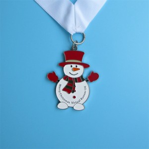 Conception professionnelle gratuite Metal Gift Snow Man Medallion Pendant Sport Médaille