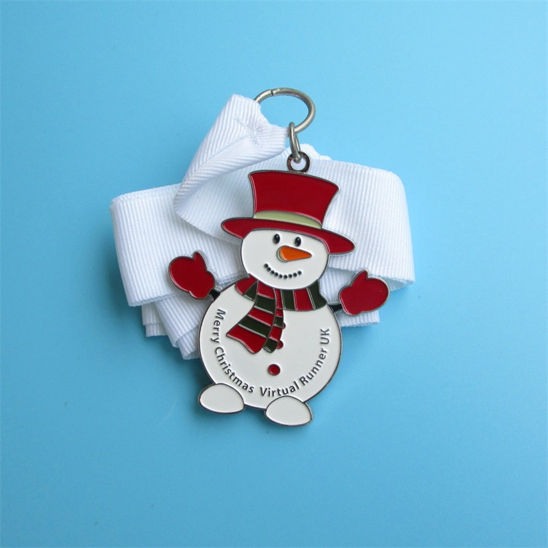 Conception professionnelle gratuite Metal Gift Snow Man Medallion Pendant Sport Médaille