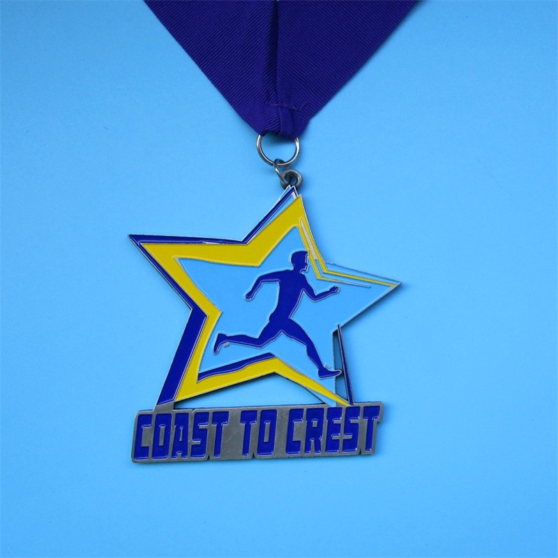 Running Man Special Design Medals Hollow Cool plaqué or Nouveau Marathon Awards Médailles