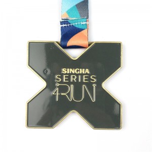 Collier médaillon d\'or