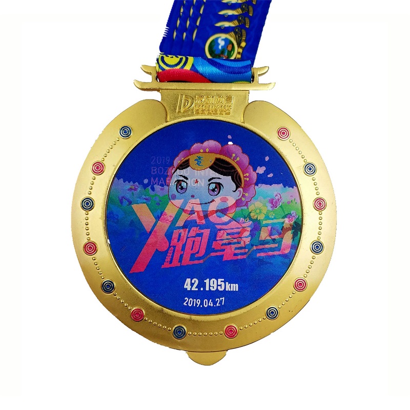 Conception spéciale Vermeil Gold plaqué Medallion pour les jeux d'hiver 2022 Médailles