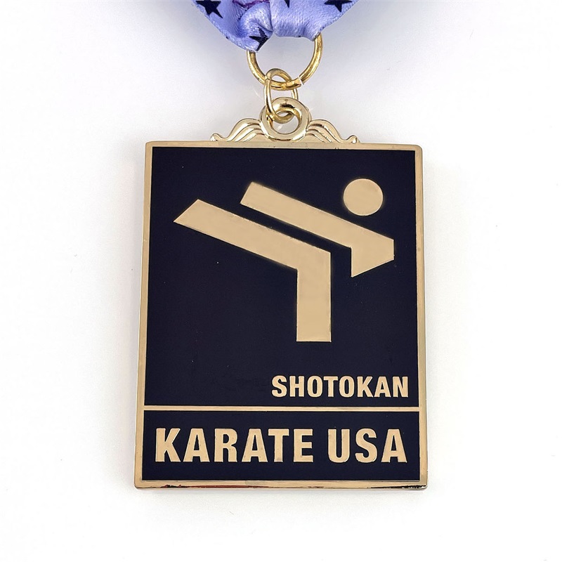 Médaille de sport en métal sur le logo sur mesure pour les grossistes de race de boxe Kungfu