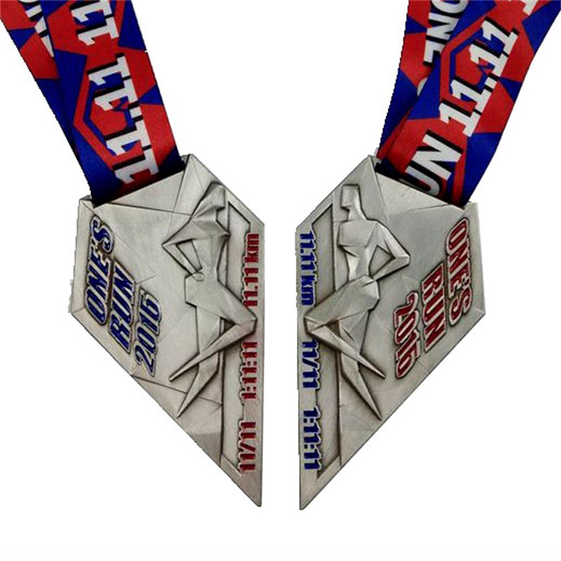 Jolie design de coeur Die Médaille Coul Couleur 3D Médailles d'émail autocollants de médaille imprimés personnalisés