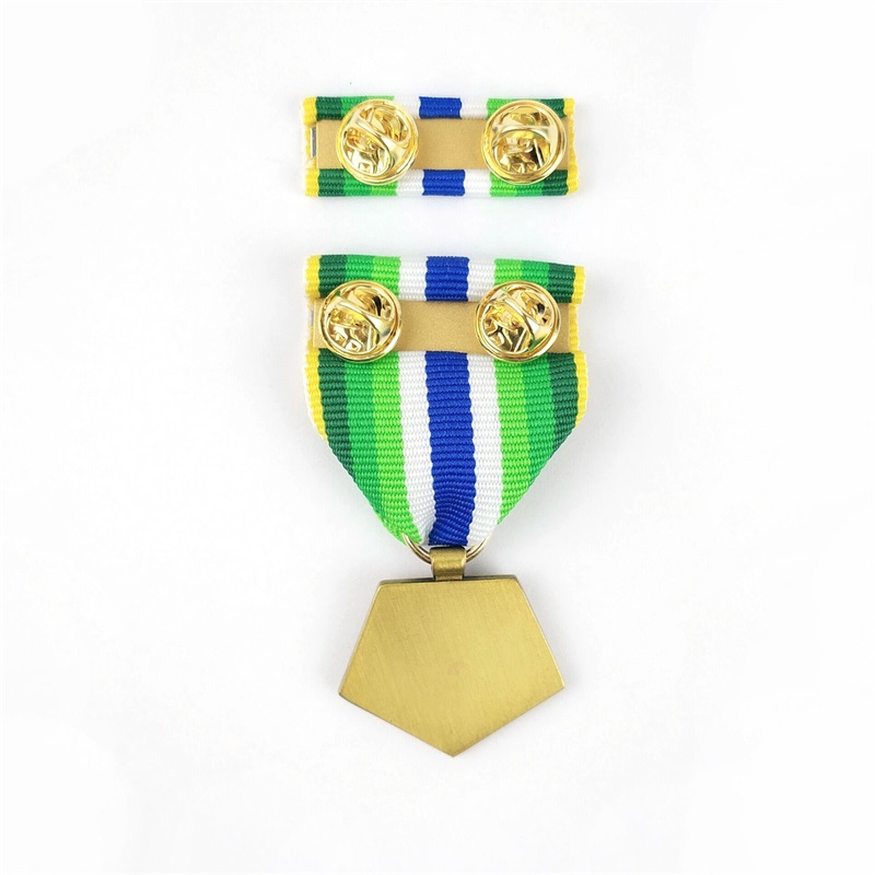 Zinc Alloy Gold plaqué 3D Médaille de revers personnalisée Pin de revers PAS MINIMUM