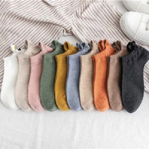Chaussettes de printemps et d\'automne amateurs de broderie