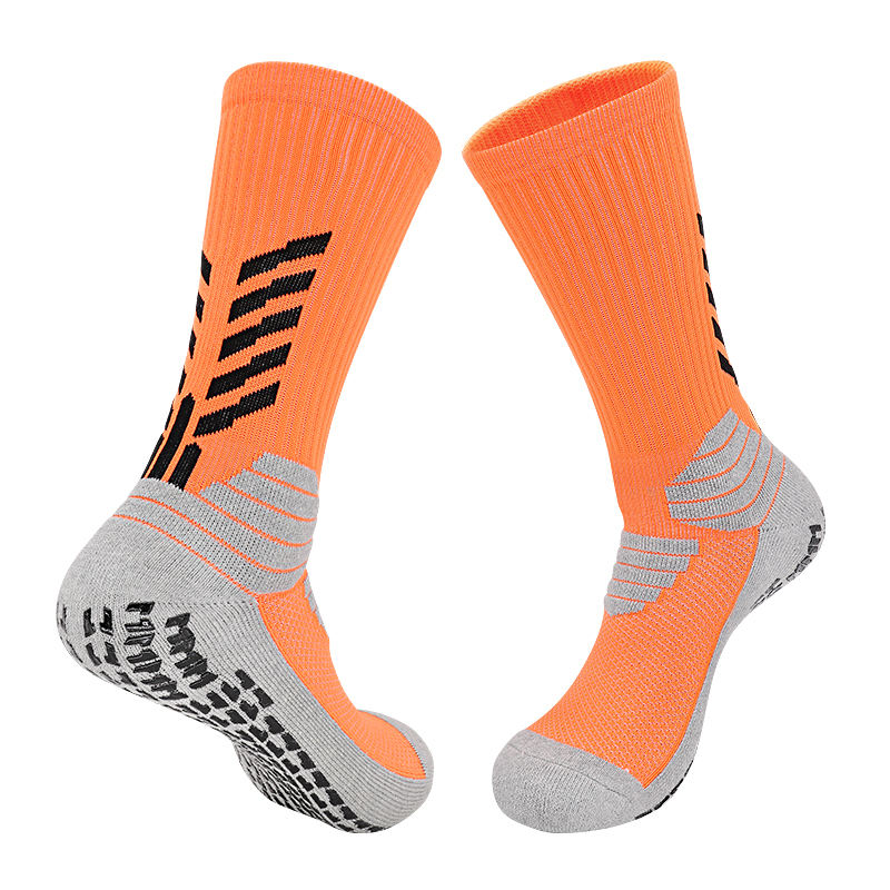 Chaussettes de poignée de sport personnalisées d'usine Anti-glissade chaussettes de football avec logo personnalisés de football athlétique