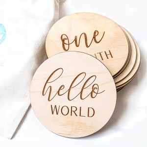 Artefact en bois grossesse bébé mois Milestone card carte commémorative mensuelle en bois carte de croissance