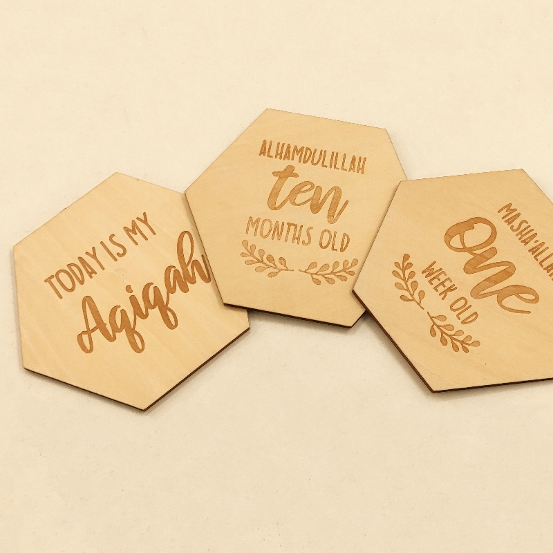 Carte d'étape en bois en bois laser en bois sculpté polygone baby \\ souvenir de bébé souvenir