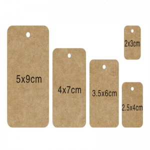 Carte d\'étiquette en papier brun