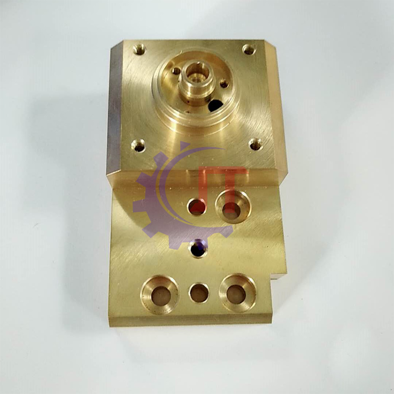 X187b621h01 x182a995h02 m701c Reportez-vous à M604 Bloc de guide inférieur avec des trous 2-D6.0 mm&2-m4 pour la couverture M604 (J) L=104/96.6mm w=60/54mm h=47/15mm