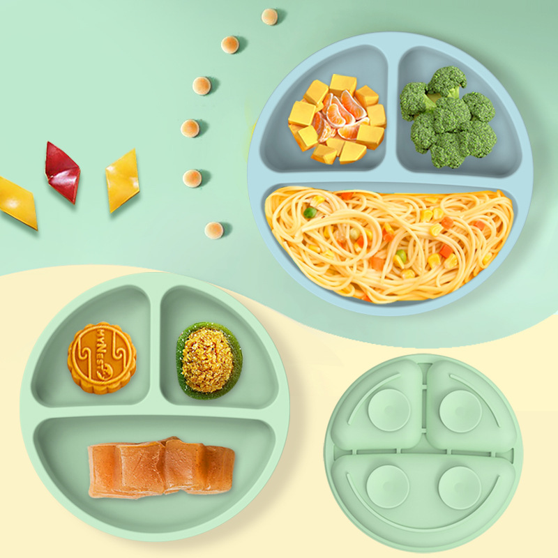 Assiette de dîner en silicone pour les enfants Assiette à aspiration comparativement en silicone