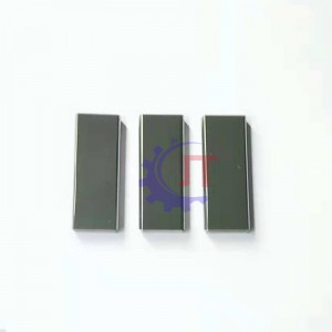 A290-8119-Z780 F006-2 (30) Contact d\'alimentation de puissance inférieur FanUC fil de coupe Machiine 4 x 10 x 30 mm