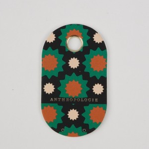 Custom Fashion Design Logo Nom de marque de haute qualité Papier personnalisé Paper Hangs avec corde à cordes pour les vêtements respectueux de l\'environnement