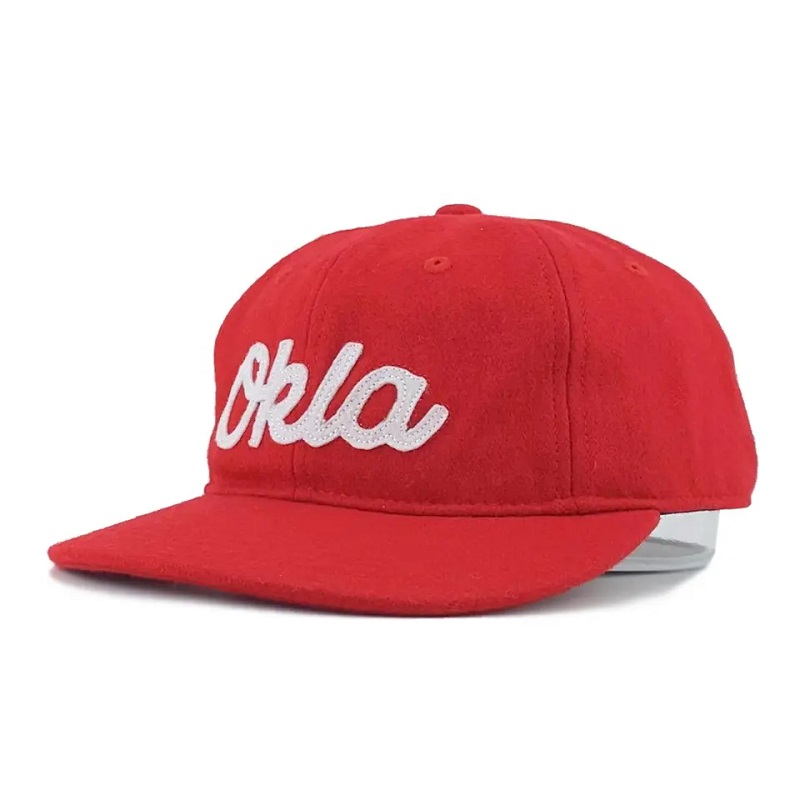 Brilon à bord platnon structuré 6 Panneau STRAPLE ARRRABLE RÉGLABLE CAP BROIDE CAUSSION LOODE CUSTUCTURE 6 PANNEUX SNAPBACK CAP CHAPE