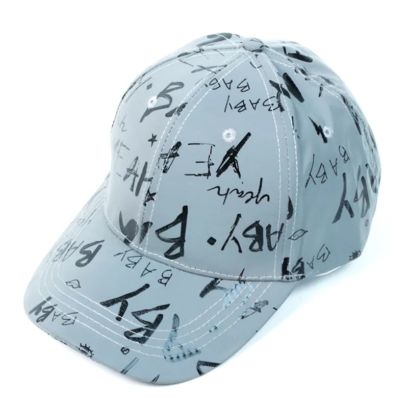 Low moq pas cher personnalisé populaire populaire chapeaux de baseballnon structurés chapeaux réfléchissants gris foncé capuchon de baseball pour l'homme
