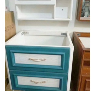 Moule d\'extrusion pour les séries de bain en PVC