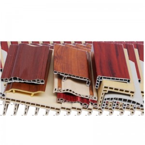 Série de moisissures en bois et en moussage