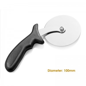 Pizza à pizza en acier inoxydable utile Slicer de pizza avec poignée en plastique facile ànettoyer