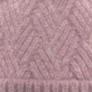 Chauffeur de tricot à tricot plat d\'hiver à l\'hiver chaud