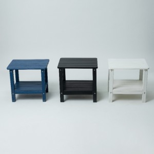 Table d\'appoint extérieure avec couleur blanche