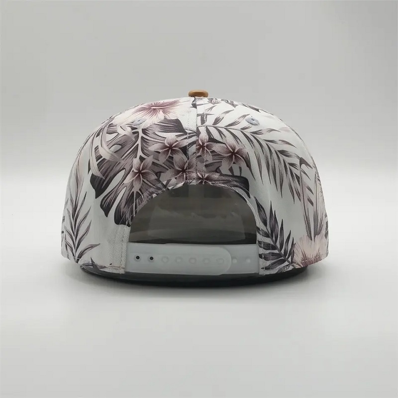 Personnalisez les chapeaux Snapback imprimés, le capuchon à bord plat d'impressionnumérique, les chapeaux Snapback de logo patch en cuir