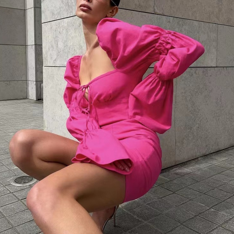 Robe à manches bouffantes enveloppe à cou de cou hanche sexy