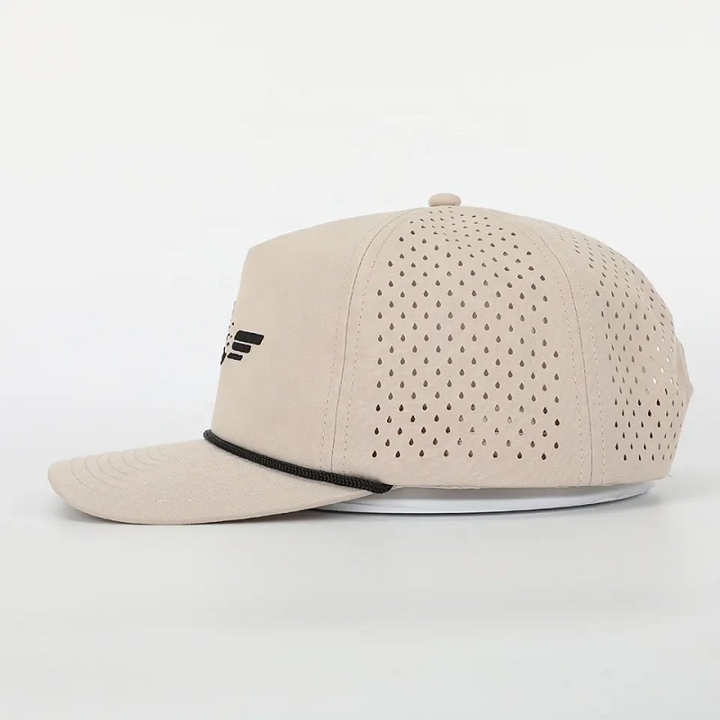 Logo de broderie personnalisé en gros 5 panneau papa chapeau de haute qualité Golf Golf Gorras, Laser Cut Hole Sport Corde Black Baseball Cap