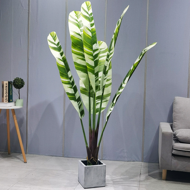 Simulation Palm Plant artificiel Plante arbre banane vif très adaptable pour le fournisseur de jardin Décor de mariage DÉCORATIONS