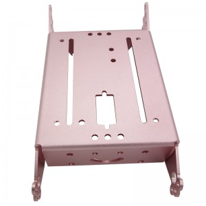 Traitement personnalisé des pièces en tôle en alliage en aluminium avec finition anodisée.