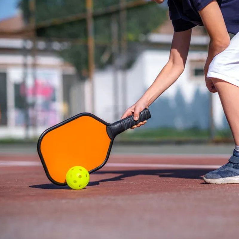 Paddle Pickleball, quel est le procédé de pressage à chaud intégré ?