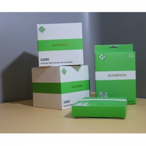 Boîte d\'emballage du chargeur et du câble de charge