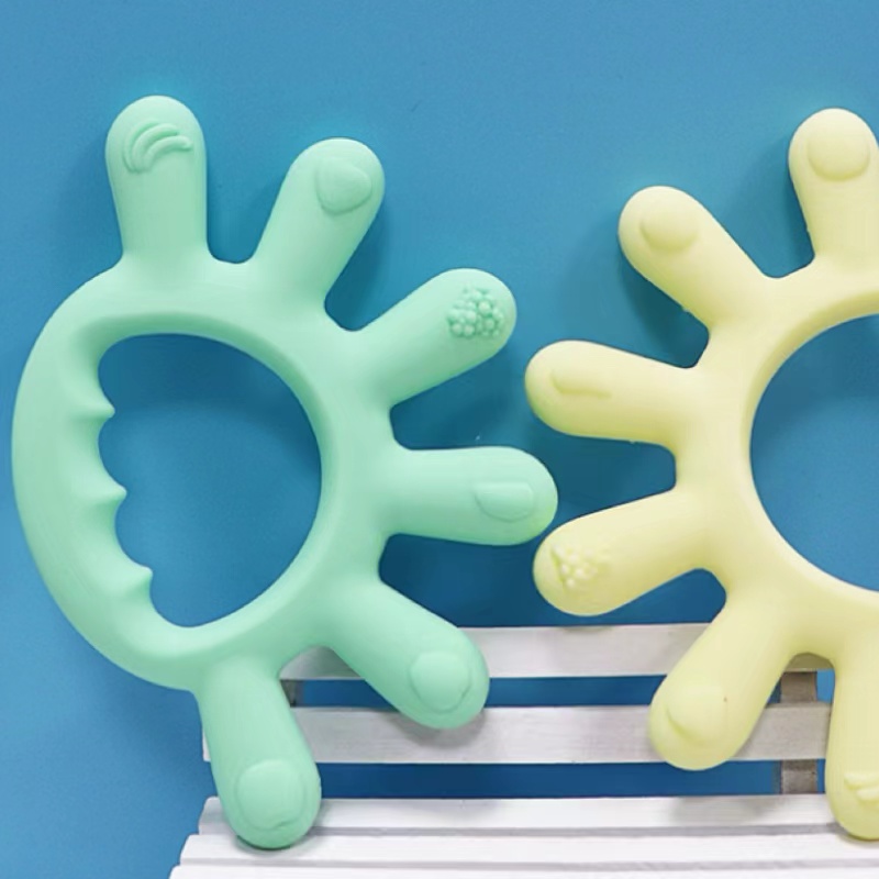 Gomme à six doigts pour bébé