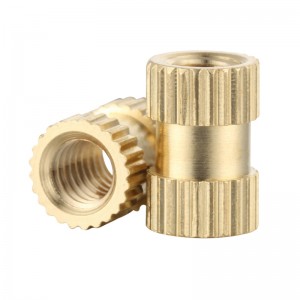 Écrou à inserts filetés aveugles moletés en laiton