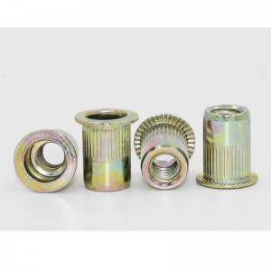 zinc-Écrou riveté à tête fraisée plaqué coloré