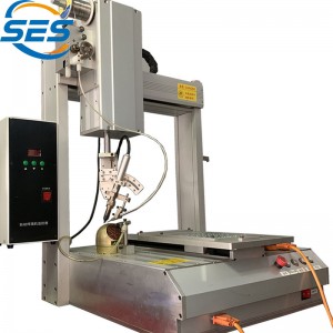 Machine à souder par points automatique