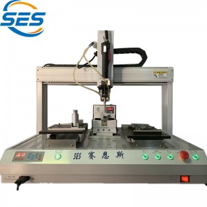 Machine à vis d\'adsorption