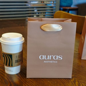 Sac en papier spécial luxe mat