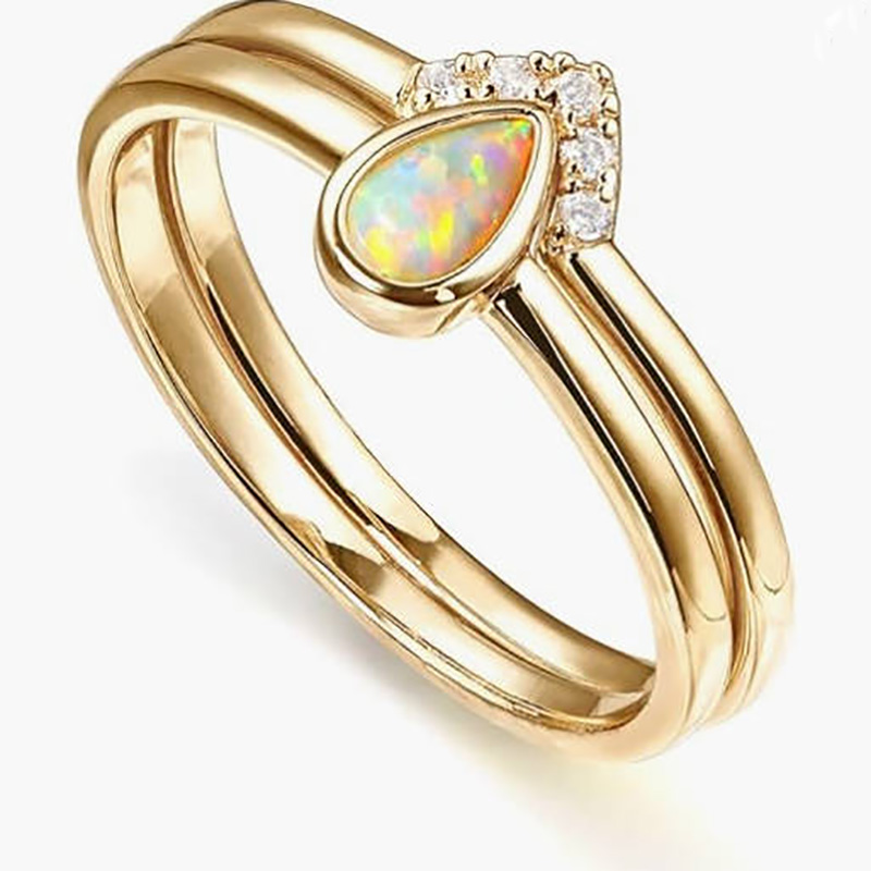 Or élégant 18 carats-Ensemble d'anneaux d'opale empilable en charcuterie empilable avec micro-Accents pavés en zircone - bijoux de luxe intemporels pour femmes
