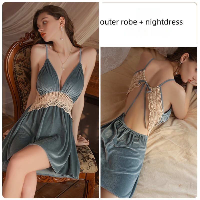 Nouveau style automne et velours d'hiver et tulle sans dos, sexy deep V-Nightgown en forme avec construit-Dans Bra Pads et une robe extérieure assortie, parfait pour Home Wear4054 Prix:$179.99