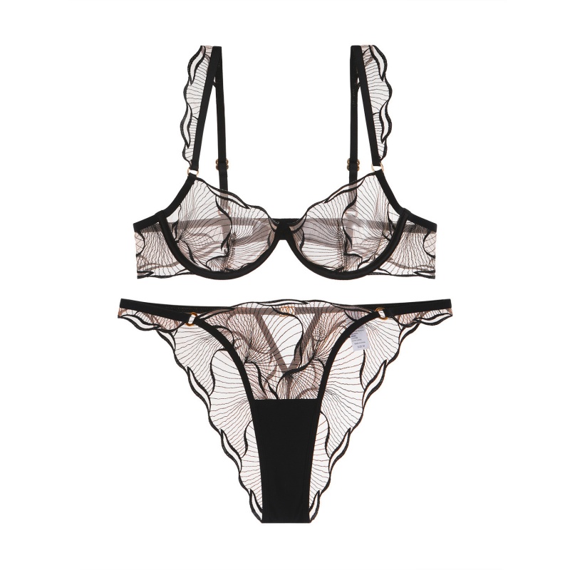 Nouveau - Style Lingerie française. Sexy, ultra - mince, innocent - Recherche avec de la broderie et de la dentelle. Des soutiens-gorge pour les gros seins qui donnent un effet minimisant, plus - Taille de lingerie Sets W7228Price:$129,99