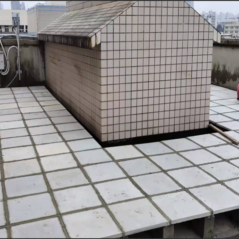 Panneaux plats isolés en alliage en aluminium sur le toit