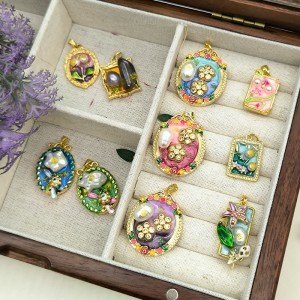 Pendentif de peinture à l\'huile vintage