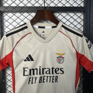 25/26 enfants Benfica Taille à l\'extérieur: 16-28