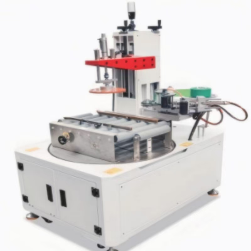 Horizontal-Type Machine d'étanchéité des cartes circulaires
